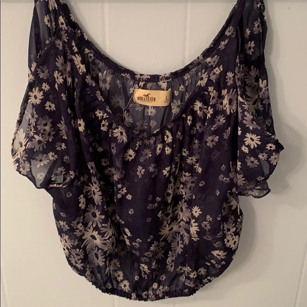Hollister cold shoulder crop top